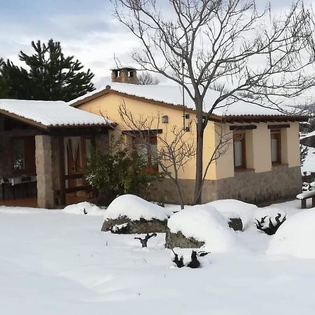 Casa Rural Amarilla Ávila 外观 照片