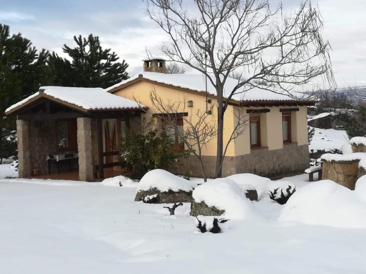 Casa Rural Amarilla Ávila 外观 照片